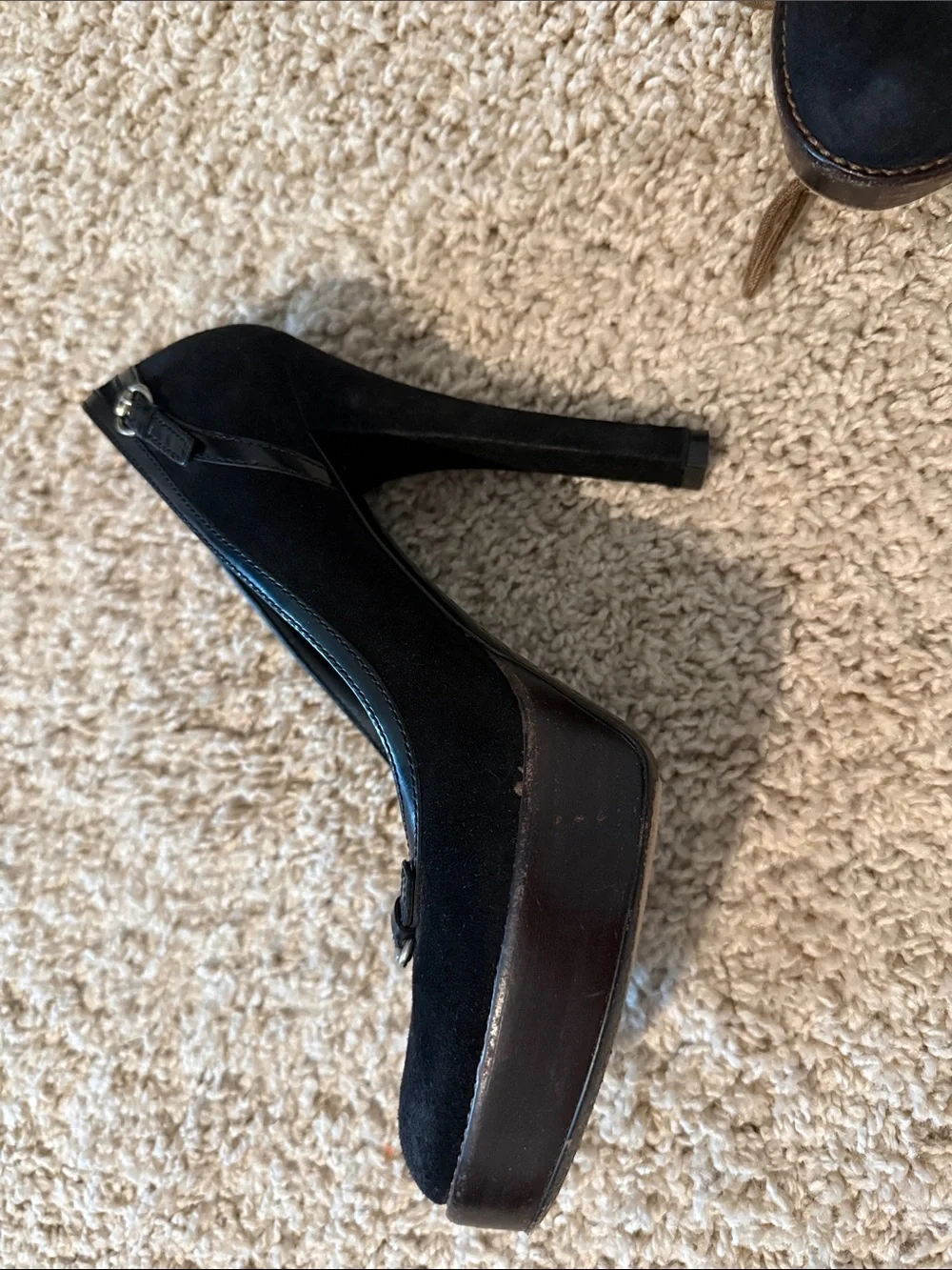 Gucci Black and brown pumps